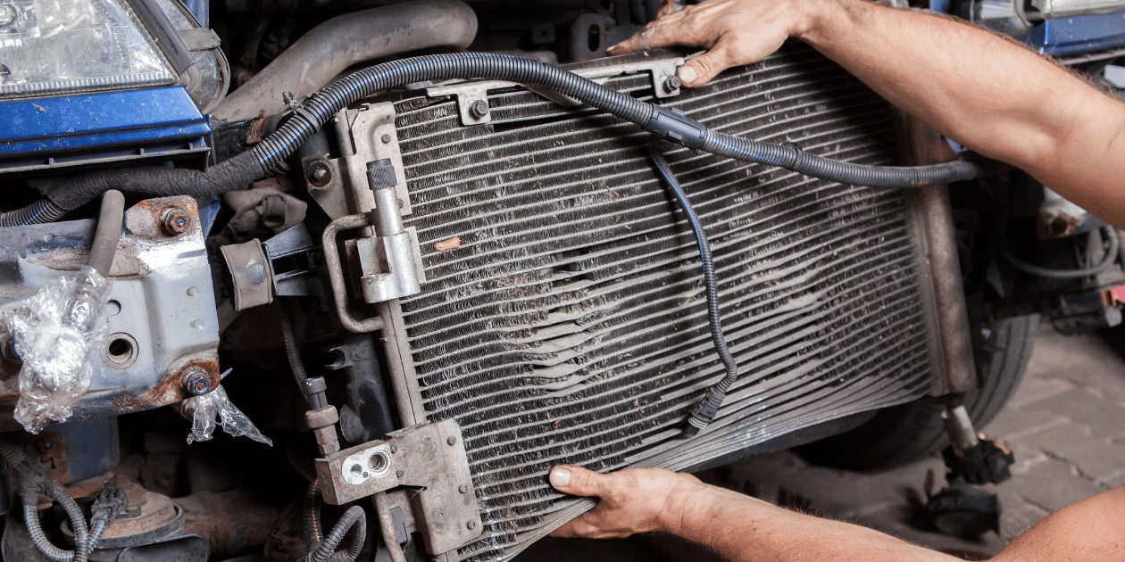 Radiator Mobil, Komponen Utama Pencegah Mesin Overheat