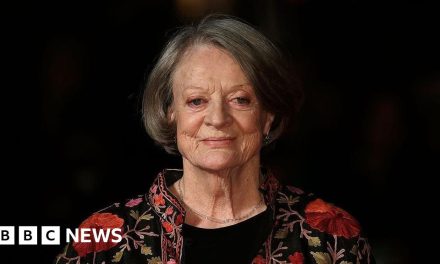 Maggie Smith Aktris Paling Di Hormati Di Perfilman Dan Teater