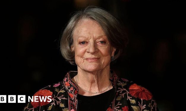 Maggie Smith Aktris Paling Di Hormati Di Perfilman Dan Teater