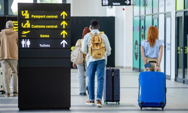 Kontroversi Larangan Piyama Di Bandara, Publik Terbelah