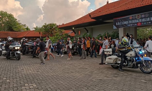 Komunitas Harley Di Indonesia: Ikon Club Para Pecinta Moge