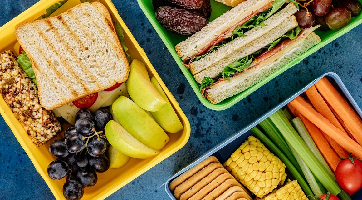 Makan Sehat Saat Traveling Kini Lebih Mudah