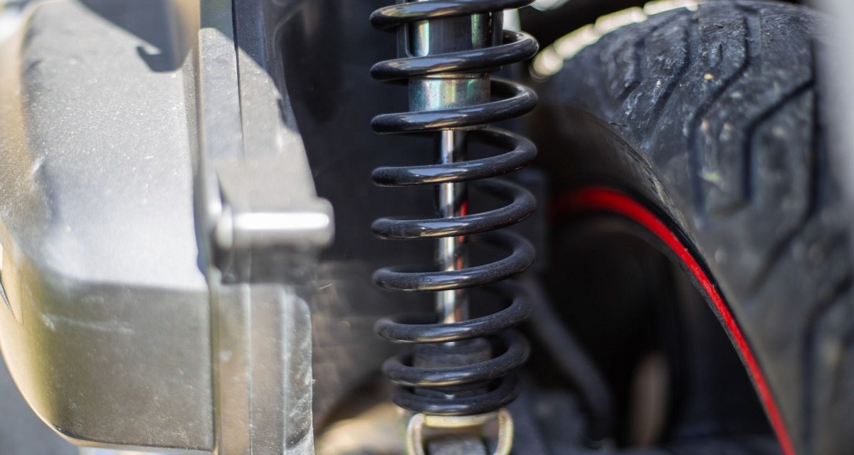 Motor Matic Lebih Praktis Dengan Satu Shockbreaker, Kenapa?