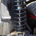 Motor Matic Lebih Praktis Dengan Satu Shockbreaker, Kenapa?