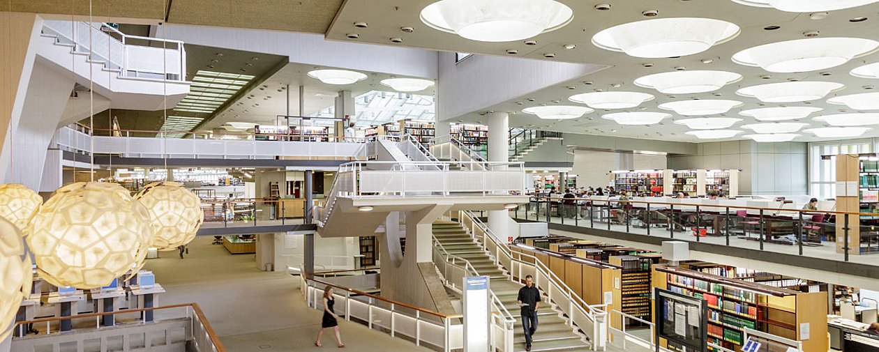 Keunikan Berlin State Library Yang Menyimpan Buku Langka